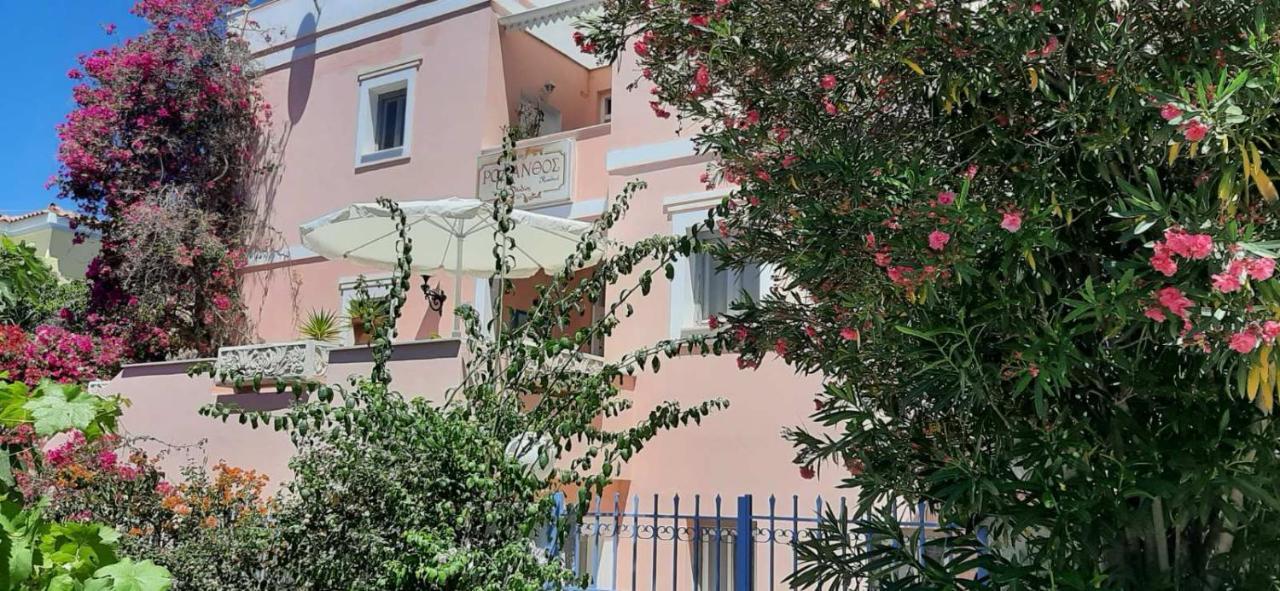 Villa Rodanthos เปอร์ดิกา ภายนอก รูปภาพ