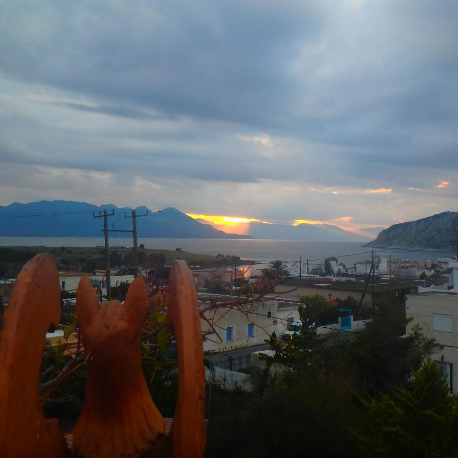 Villa Rodanthos เปอร์ดิกา ภายนอก รูปภาพ