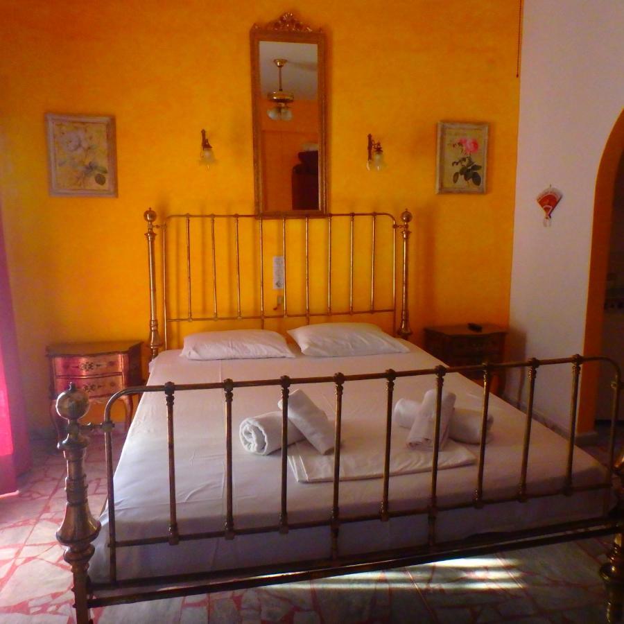 Villa Rodanthos เปอร์ดิกา ภายนอก รูปภาพ
