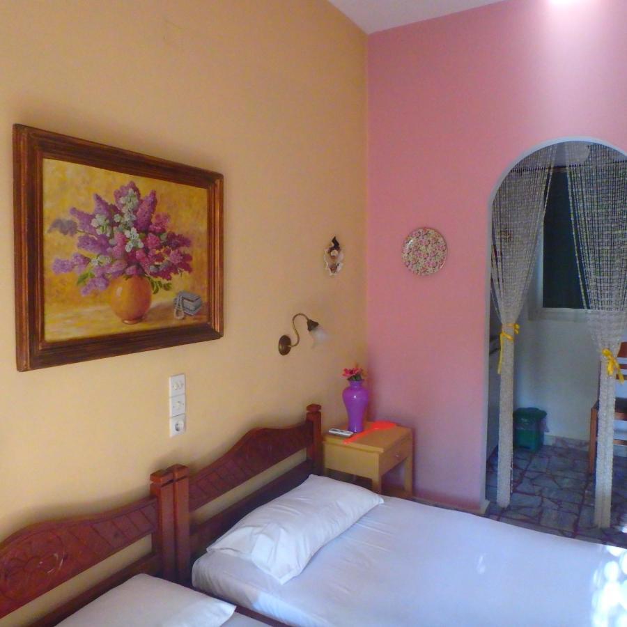 Villa Rodanthos เปอร์ดิกา ภายนอก รูปภาพ
