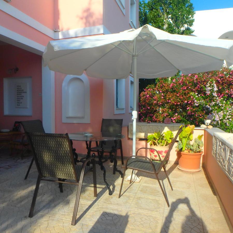 Villa Rodanthos เปอร์ดิกา ภายนอก รูปภาพ