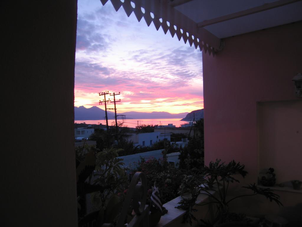 Villa Rodanthos เปอร์ดิกา ภายนอก รูปภาพ