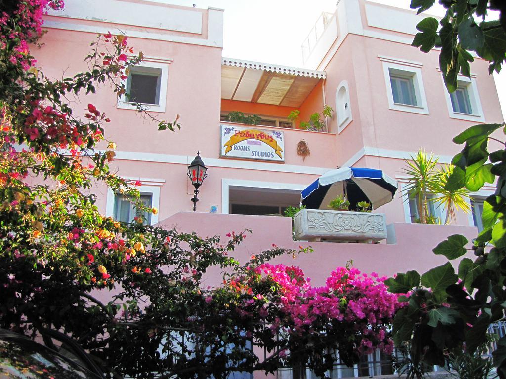 Villa Rodanthos เปอร์ดิกา ภายนอก รูปภาพ