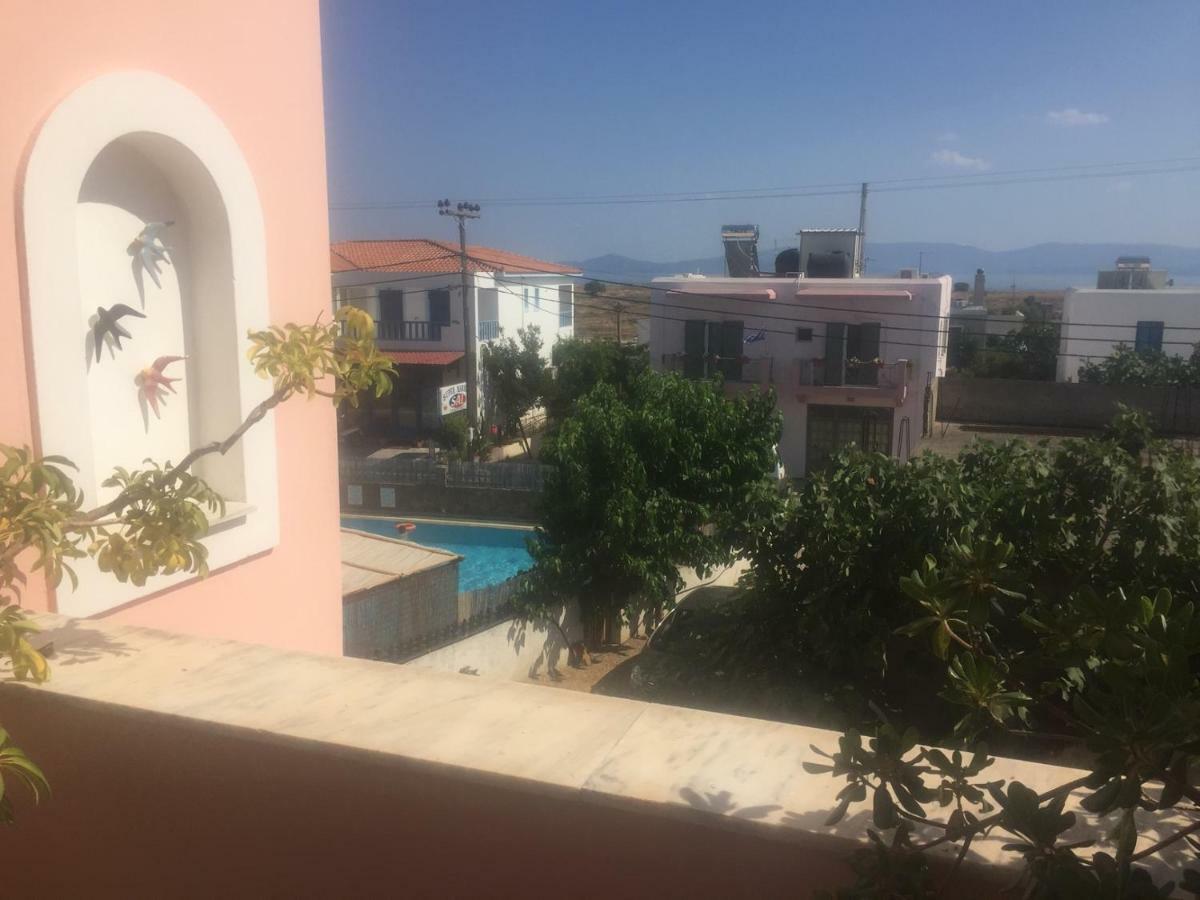 Villa Rodanthos เปอร์ดิกา ภายนอก รูปภาพ